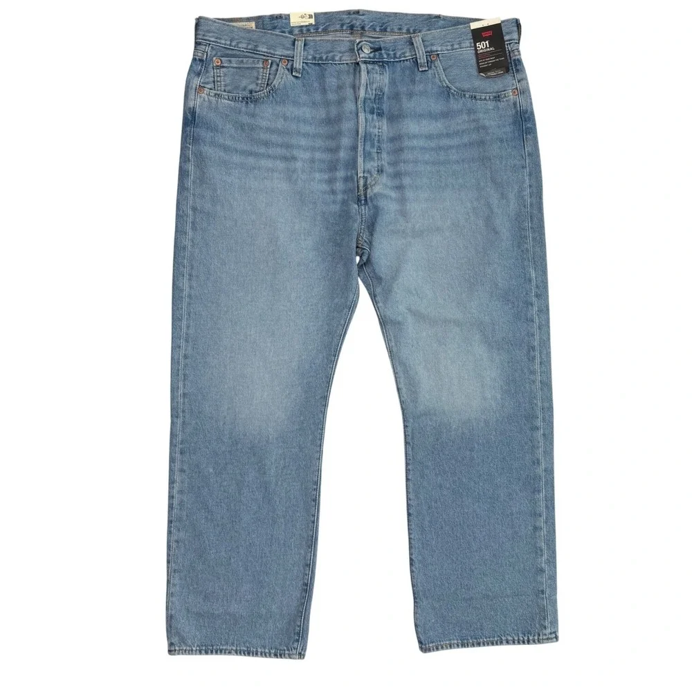 Levi's 501 Original Fit Jeans W42 L30 Button Fly Light Wash Denim Mens New